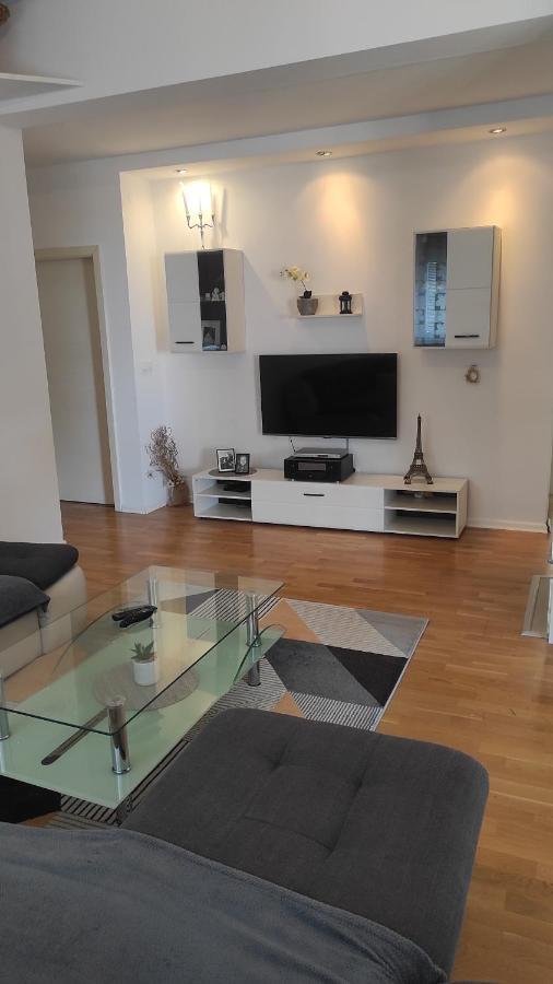 Apartman Toni Бибинє Екстер'єр фото